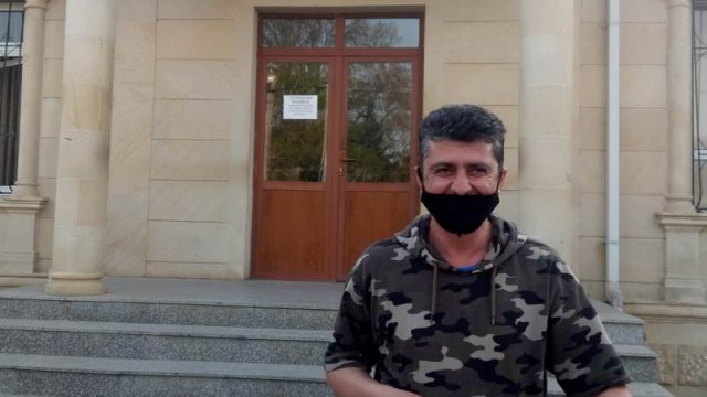 İcra başçısı jurnalisti həbs etdirməkdə israrlıdır – Cəmil Məmmədlinin məhkəməsi