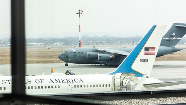 ABŞ Ukraynaya 240 milyonluq silah çatdırdı