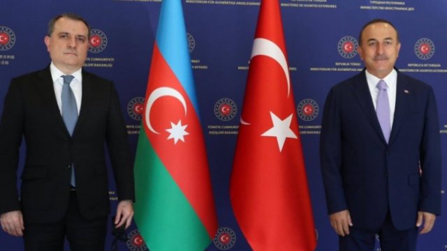 Nazirlər Ermənistanla münasibətlərin normallaşmasını müzakirə etdi