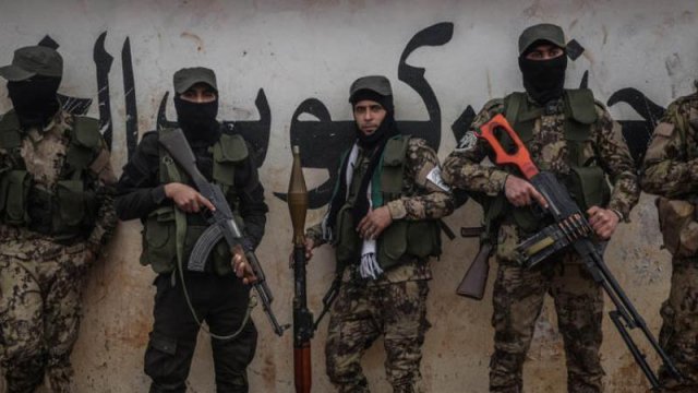Rusiya Ukraynaya suriyalı muzdluları daşıyır - SENSASİYALI İDDİA