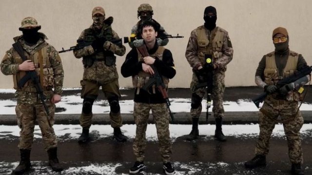 Ukraynada döyüşən azərbaycanlı Kadırova səsləndi - VİDEO