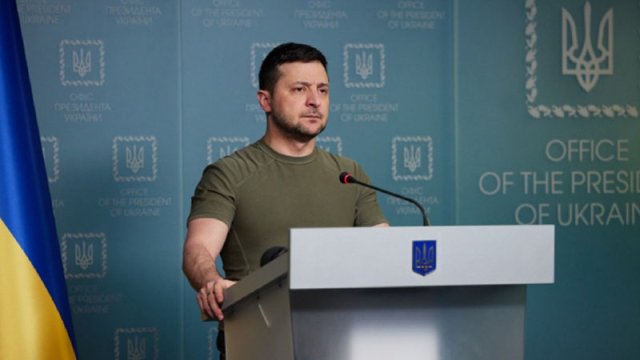 Zelenski rus əsgərlərinə müraciət etdi: “Sağ qalmaq şansınız var” - VİDEO