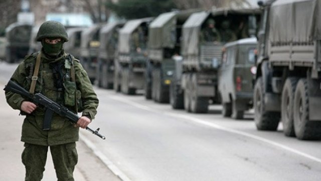 Xersonda 400 ukraynalı ruslar tərəfindən SAXLANILDI