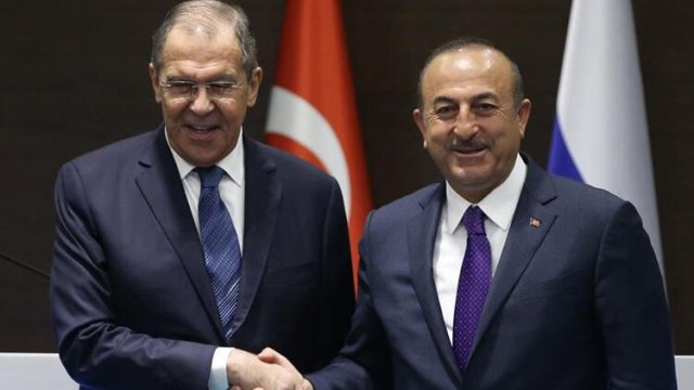 Çavuşoğlu Lavrovla görüşdü