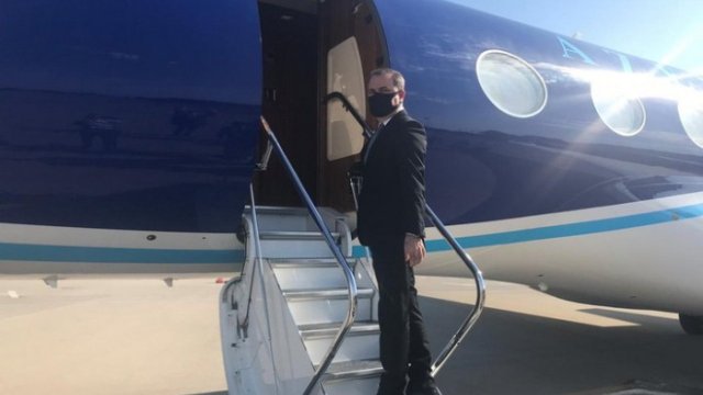 Ceyhun Bayramov Türkiyəyə getdi