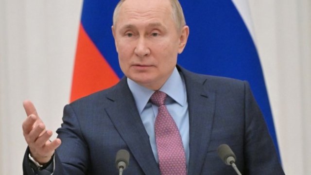Rusiya heç kimdən gizlənmək fikrində deyil - Putin