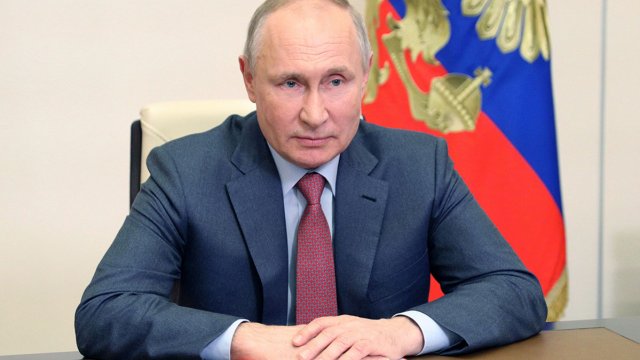 Putin Təhlükəsizlik Şurasını topladı
