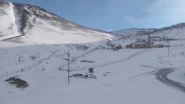 Şimal bölgəsinə 29 sm-dək qar yağdı - FOTO