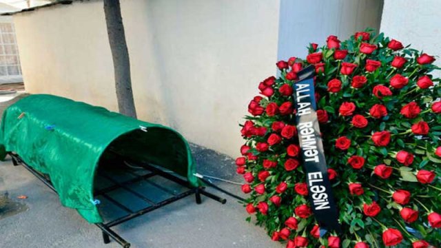 Azərbaycanlı meyxanaçıya ağır itki - FOTO