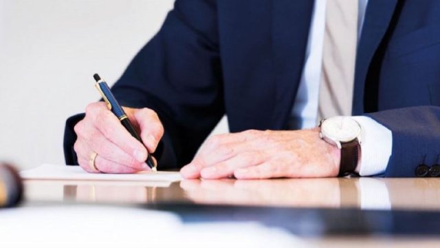 Yüksək vəzifələrə qəbul üçün test imtahanı keçirilməyəcək - QƏRAR