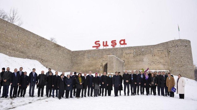 Hikmət Hacıyev Şuşadan paylaşım etdi