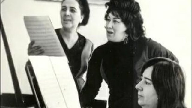 Rübabə Muradovanın qızı vəfat etdi