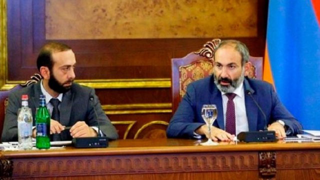 Ermənistanın baş naziri və XİN rəhbəri Rusiyaya səfər edəcək