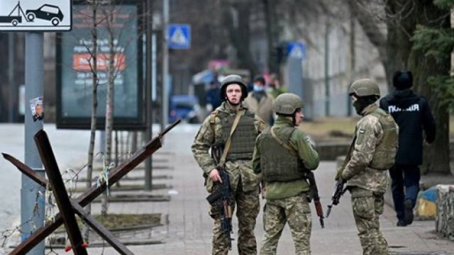 Kiyev gücləndirilmiş komendant saatına KEÇDİ