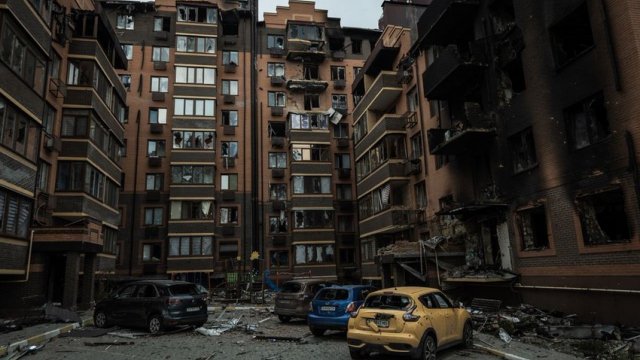 Mer: “İrpendə 300-ə qədər mülki şəxs öldürülüb”