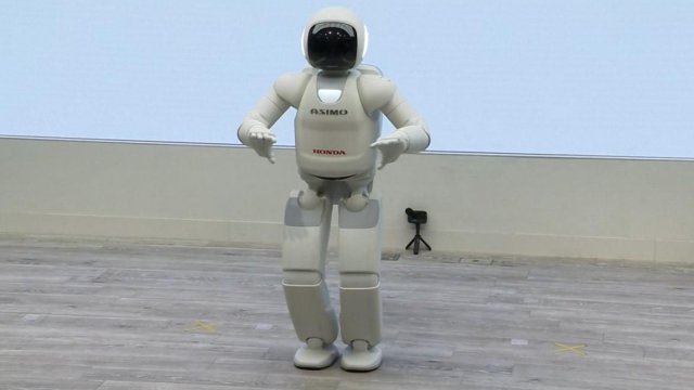 Məşhur robot təqaüdə çıxdı - VİDEO