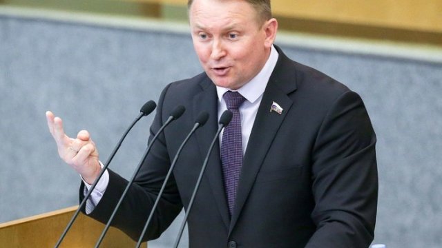 Rusiyalı deputat Azərbaycanı 