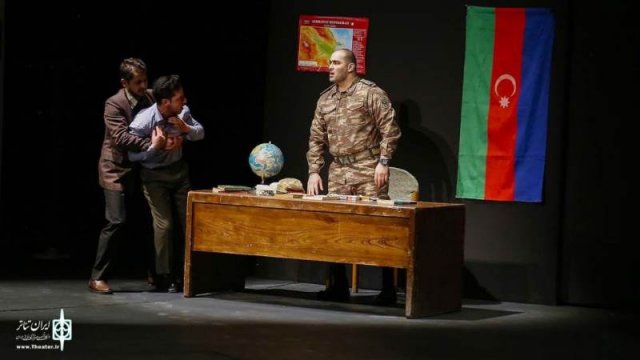 “Fəcr” Beynəlxalq Teatr Festivalının təşkilatçıları Akademik Musiqili Teatra təşəkkür etdi - FOTO