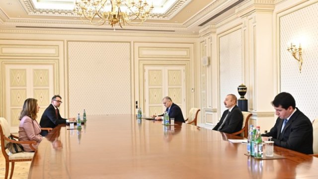 İlham Əliyev İtkin düşmüş şəxslər üzrə Beynəlxalq Komissiyanın baş direktorunu qəbul etdi