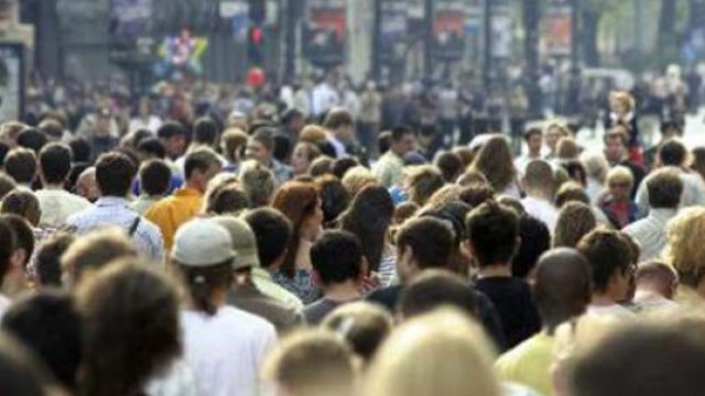 Latviya Rusiya və Belarus vətəndaşlarına bunu QADAĞAN ETDİ