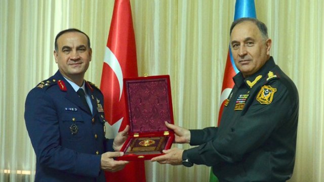 Baş Qərargah rəisi türkiyəli nümayəndə heyəti ilə görüşdü