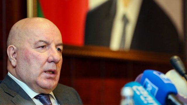 Elman Rüstəmova yeni vəzifə verildi