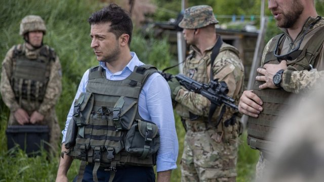 Zelenski Ukrayna ordusunun itkilərini açıqladı