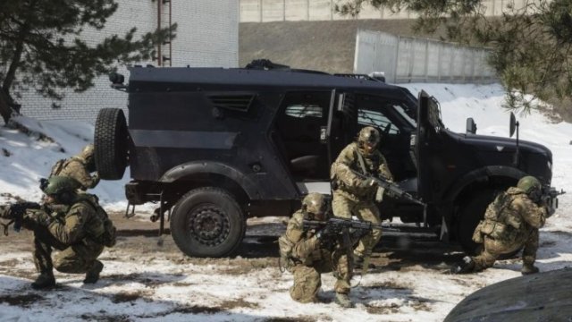 Rus hərbçiləri vilayət rəhbərinin oğlunu qaçırdılar