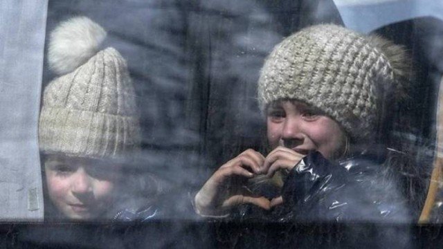 Ukraynanı 4,8 milyondan çox insan tərk edib