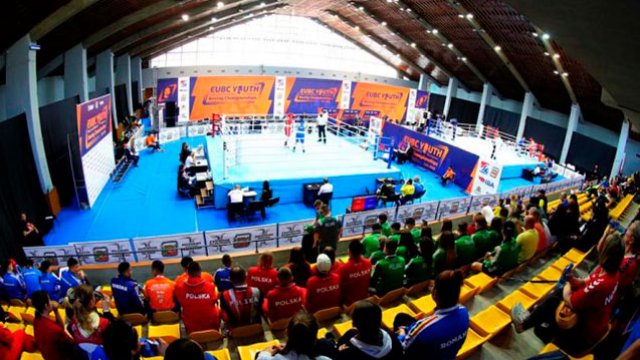 Boksçumuz Avropa birinciliyində erməniyə qalib gəldi - FOTO