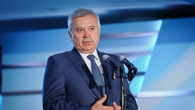 Vahid Ələkbərov 