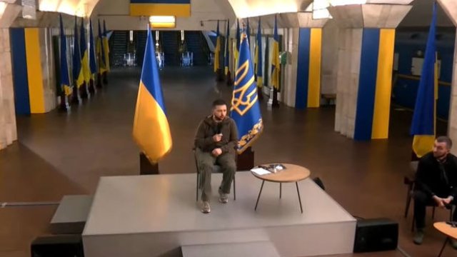 Zelenskinin Ukraynanı tərk etmək ehtimalı barədə suala CAVABI