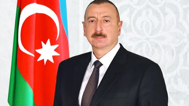 İlham Əliyev Azərbaycan xalqını təbrik etdi