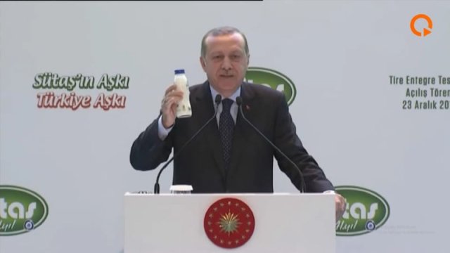 Qırmızı şərab, “samoqon”, şampan, ayran: Dünya liderlərinin sevimli içkiləri - VİDEO
