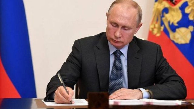 Putin FƏRMAN İMZALADI - Ukraynadakı müharibə ilə bağlı