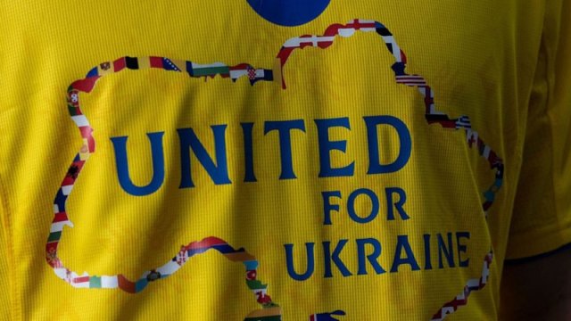 Ukrayna millisinin formasında Azərbaycan bayrağı təsvir olundu - FOTO