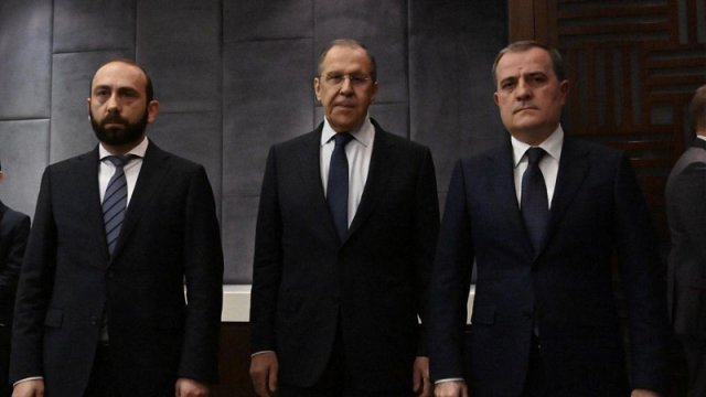 Azərbaycan, Rusiya və Ermənistan XİN başçılarının görüşü keçirildi - YENİLƏNİB