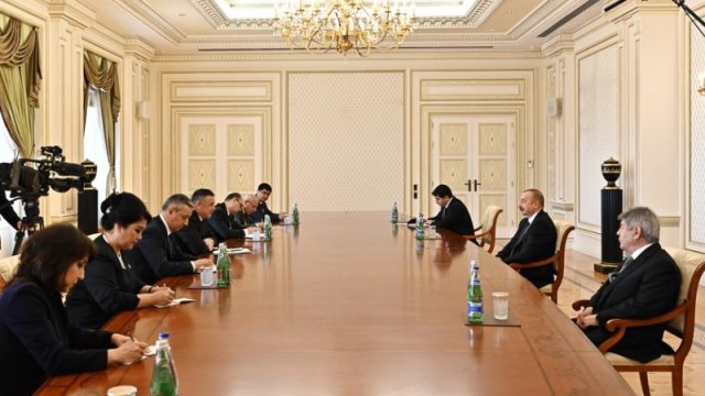 Prezident Nurdinjon İsmoilovu qəbul etdi