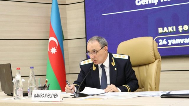 Kamran Əliyev: 
