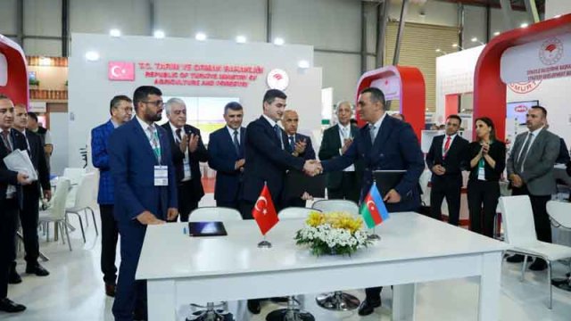 “Azersun Holding” Beynəlxalq Kənd Təsərrüfatı və Qida Sənayesi sərgisində iştirak edir - FOTO