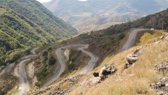 Zəngəzur dəhlizi reallaşır: 1 trilyonluq iqtisadiyyatları birləşdirəcək