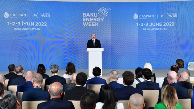 Prezident “Bakı Enerji Həftəsi”nin iştirakçılarına müraciət ünvanlayıb - MƏTN