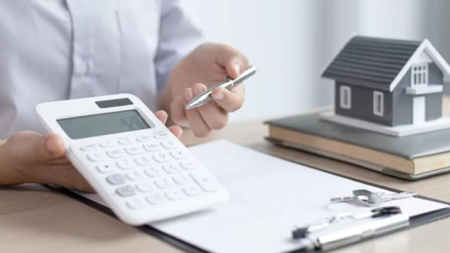 Qiymətləri əl yandıran ipoteka kreditləri: Vətəndaşları aciz qoyan kimlərdir?