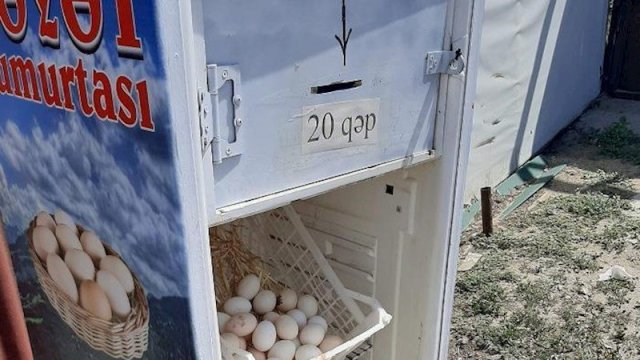 Bakıda satıcısız yumurta satışı xidməti cərimələndi: 