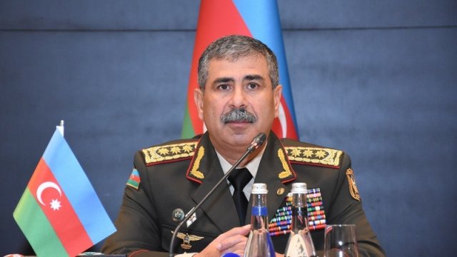 Zakir Həsənov Azərbaycan Ordusunun şəxsi heyətini təbrik etdi