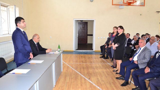 Seymur Orucov Düzqışlaq kəndinə getdi, səyyar qəbulu keçirdi - FOTOLAR