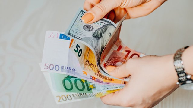 Manat avroya nisbətən möhkəmlənir - Qiymətlərə təsiri olacaqmı?