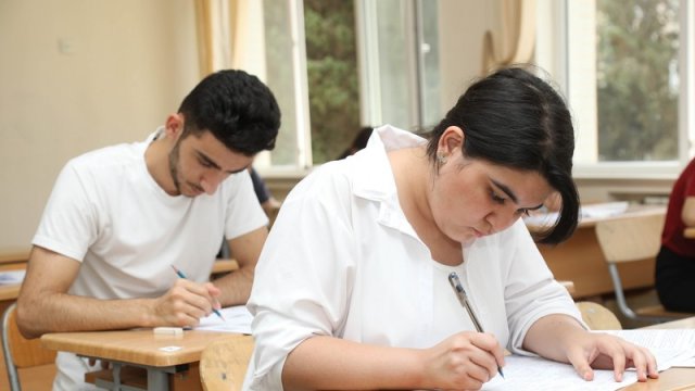 Ali məktəblərə və kolleclərə ixtisas seçimin vaxtı açıqlandı