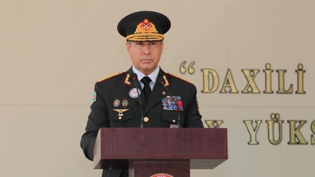 Vilayət Eyvazov baş leytenantı rəis təyin etdi