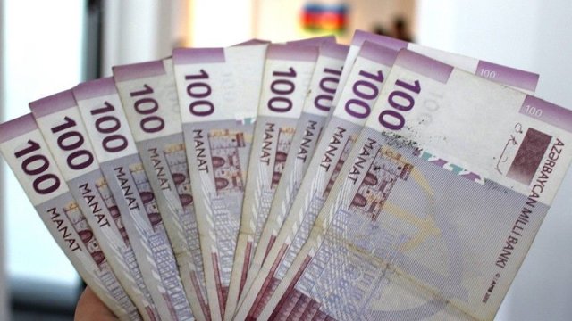 Millət vəkilindən xoş xəbər: Maaşlar artırılacaq